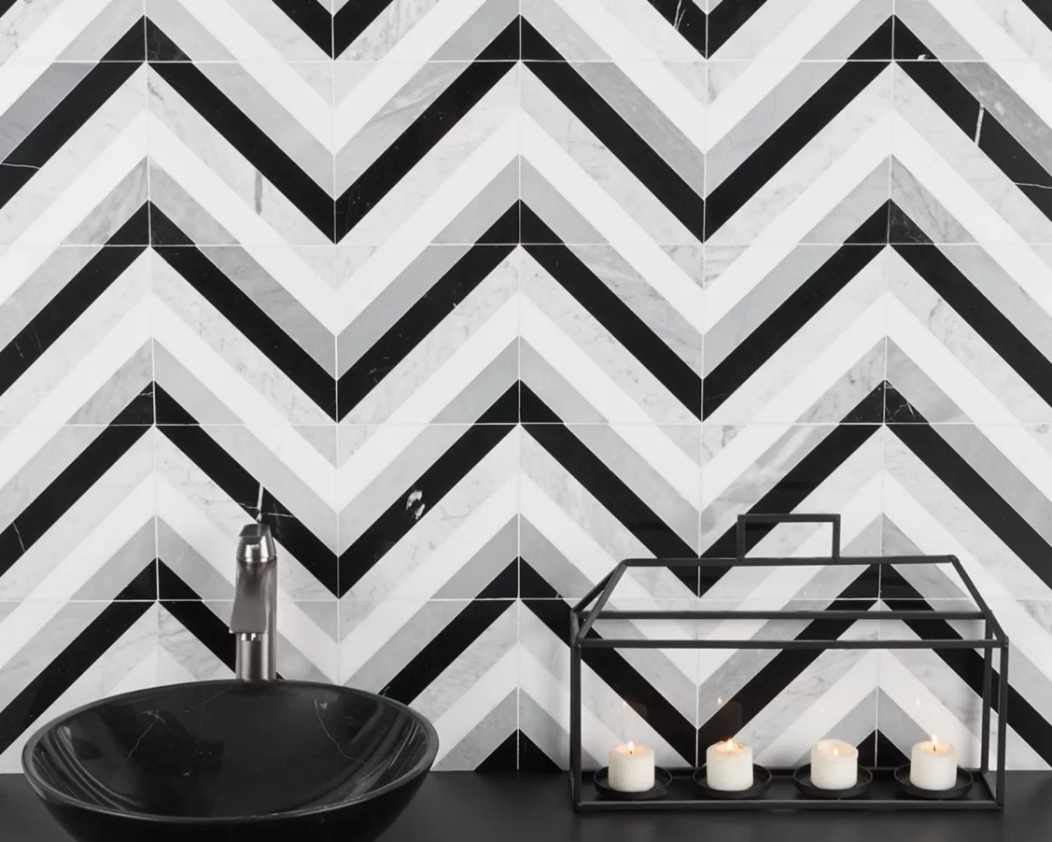 Chevron tile pattern