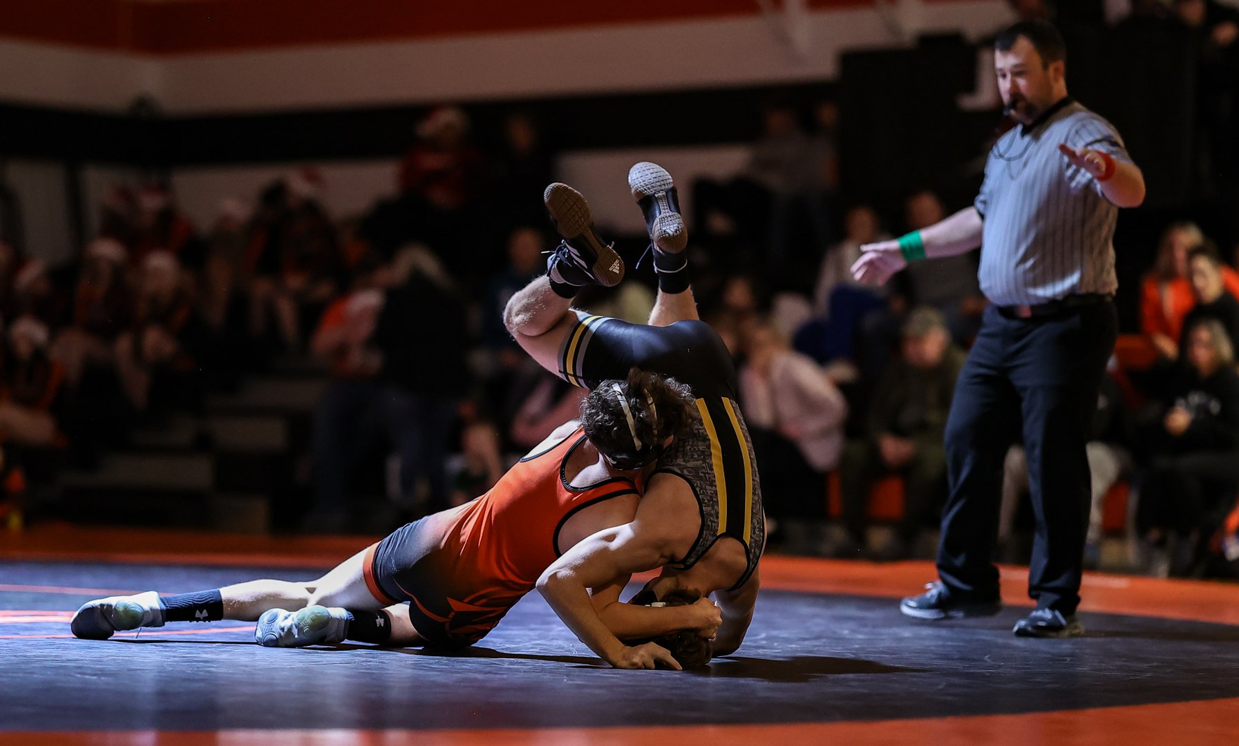 18DEC24_WRESTLING_Matches-10.jpg