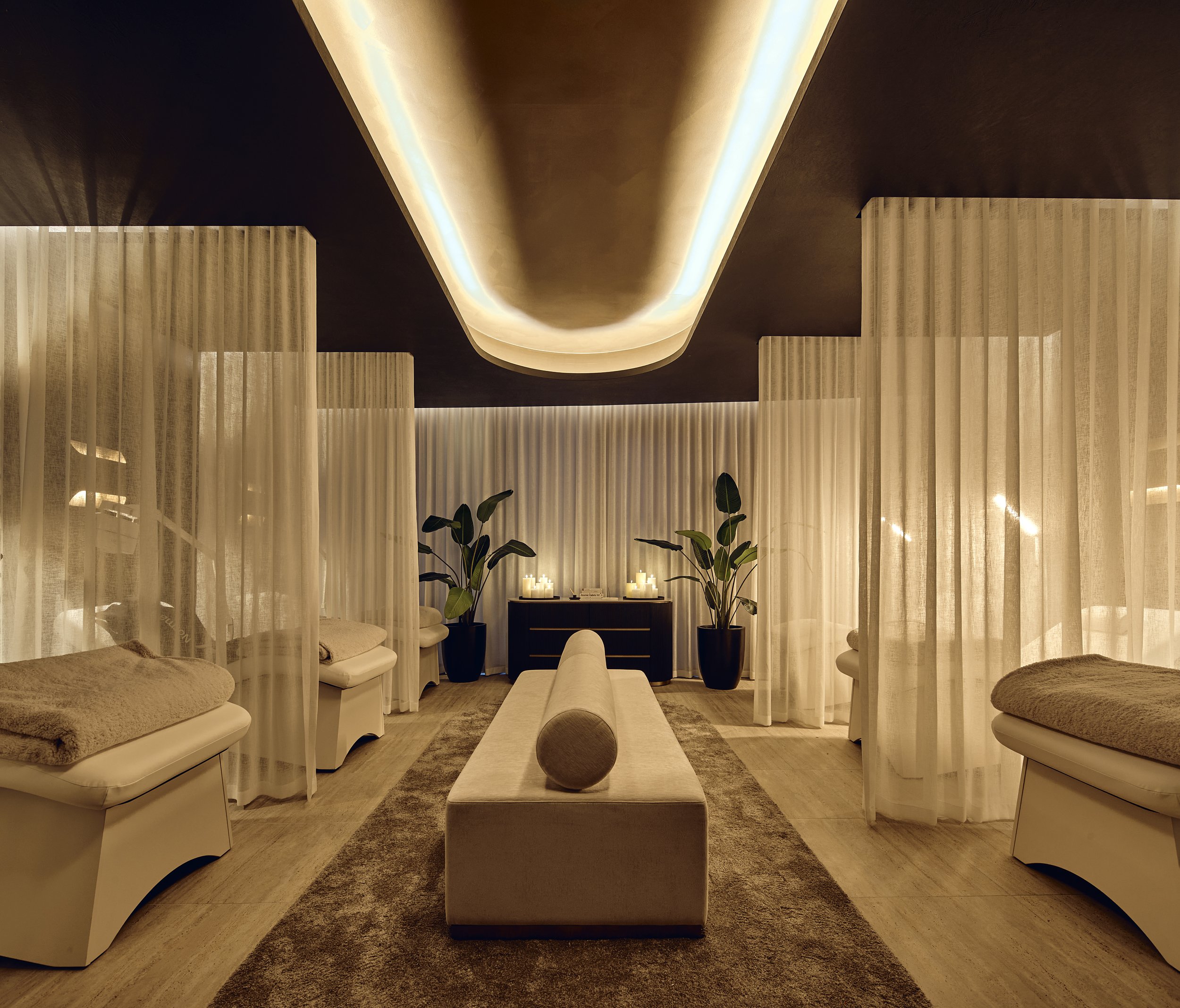 SAINT Black South Melbourne