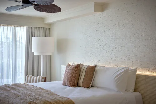 250826_CHROMAGROUP_MarinaResort_0009_HDR.webp