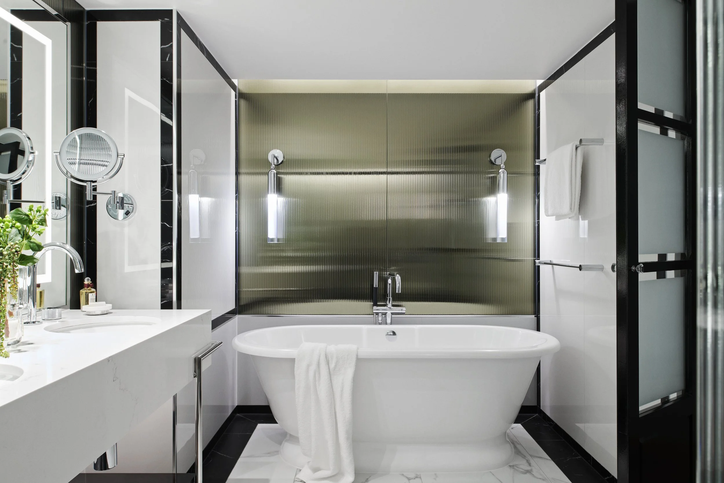 Royce Melbourne Hotel