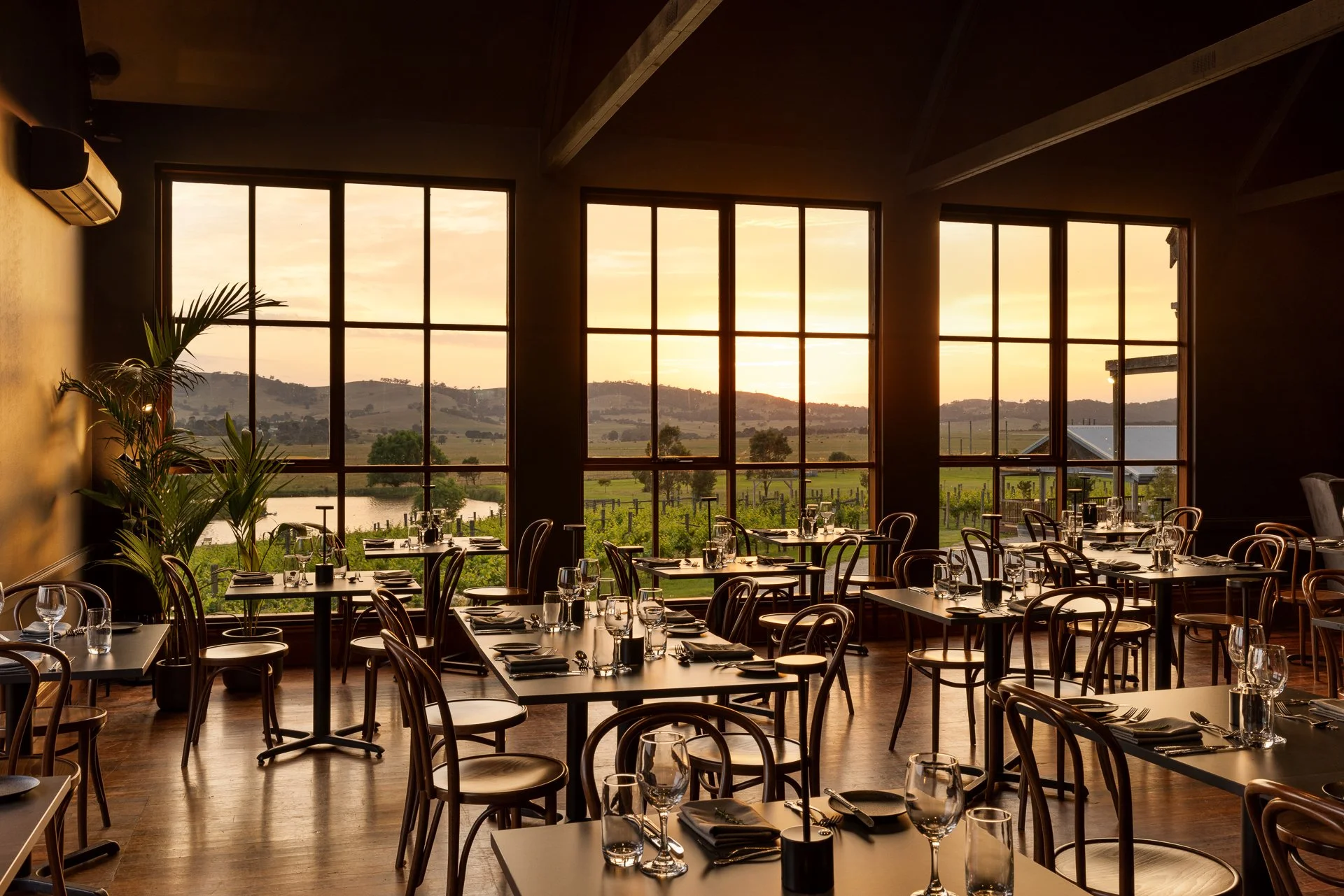 Cleveland Winery dining room