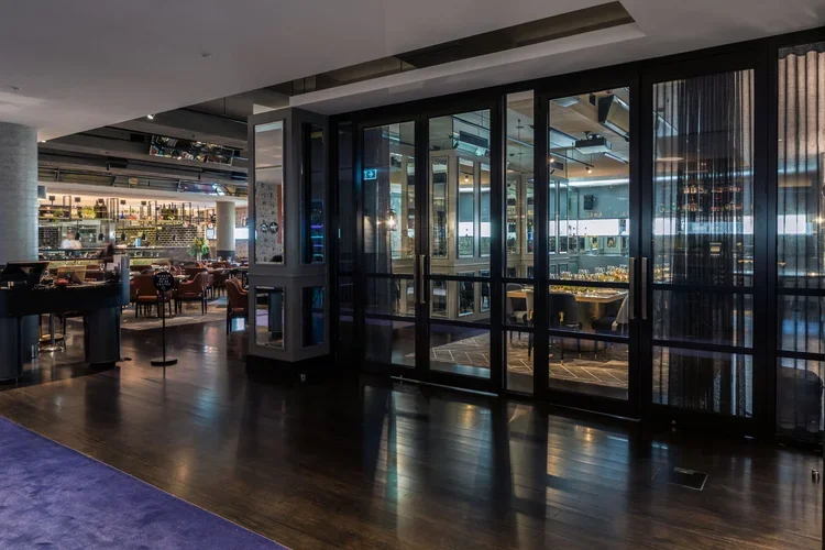 1196-QT-Melbourne-20190405 (1).webp