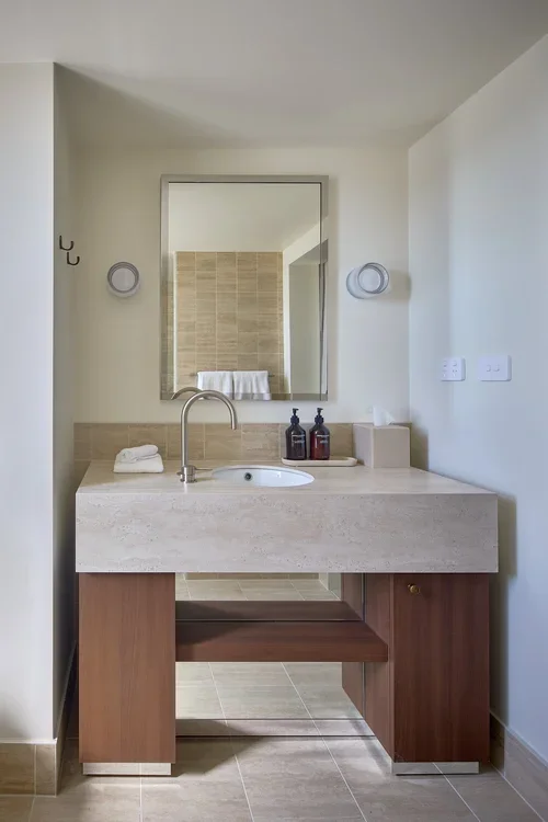250826_CHROMAGROUP_MarinaResort_0163_HDR.webp