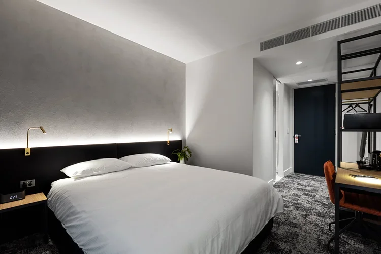 ChromaGroup_Airport_MUR_0019-min.webp