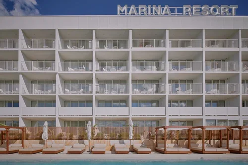 251104_CHROMAGROUP_MarinaResort[Exteriors]_0070_HDR.webp