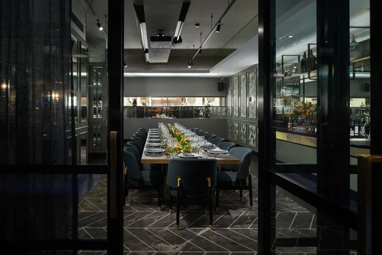 1159-QT-Melbourne-20190405.webp