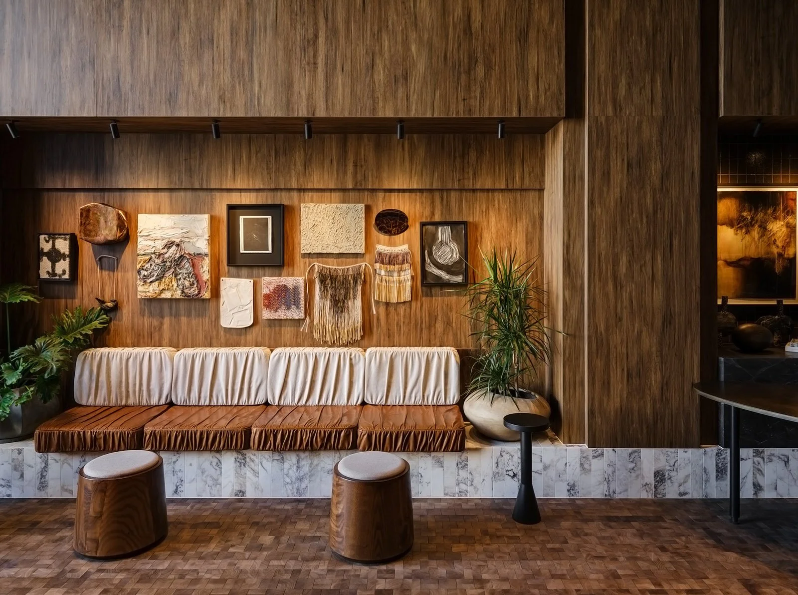 Hotel Indigo Auckland - Reception & Lobby