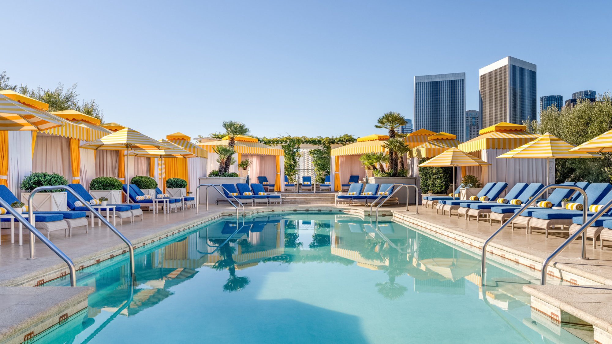 3118-PBH-shot06-PoolWide-02.jpg