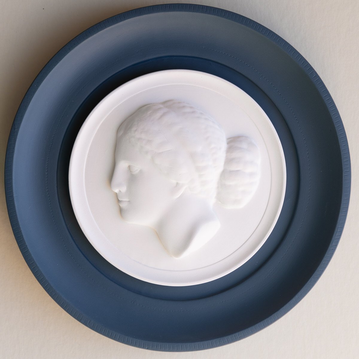 STATUETTE Dec 2025 Artist Collection-71.jpg