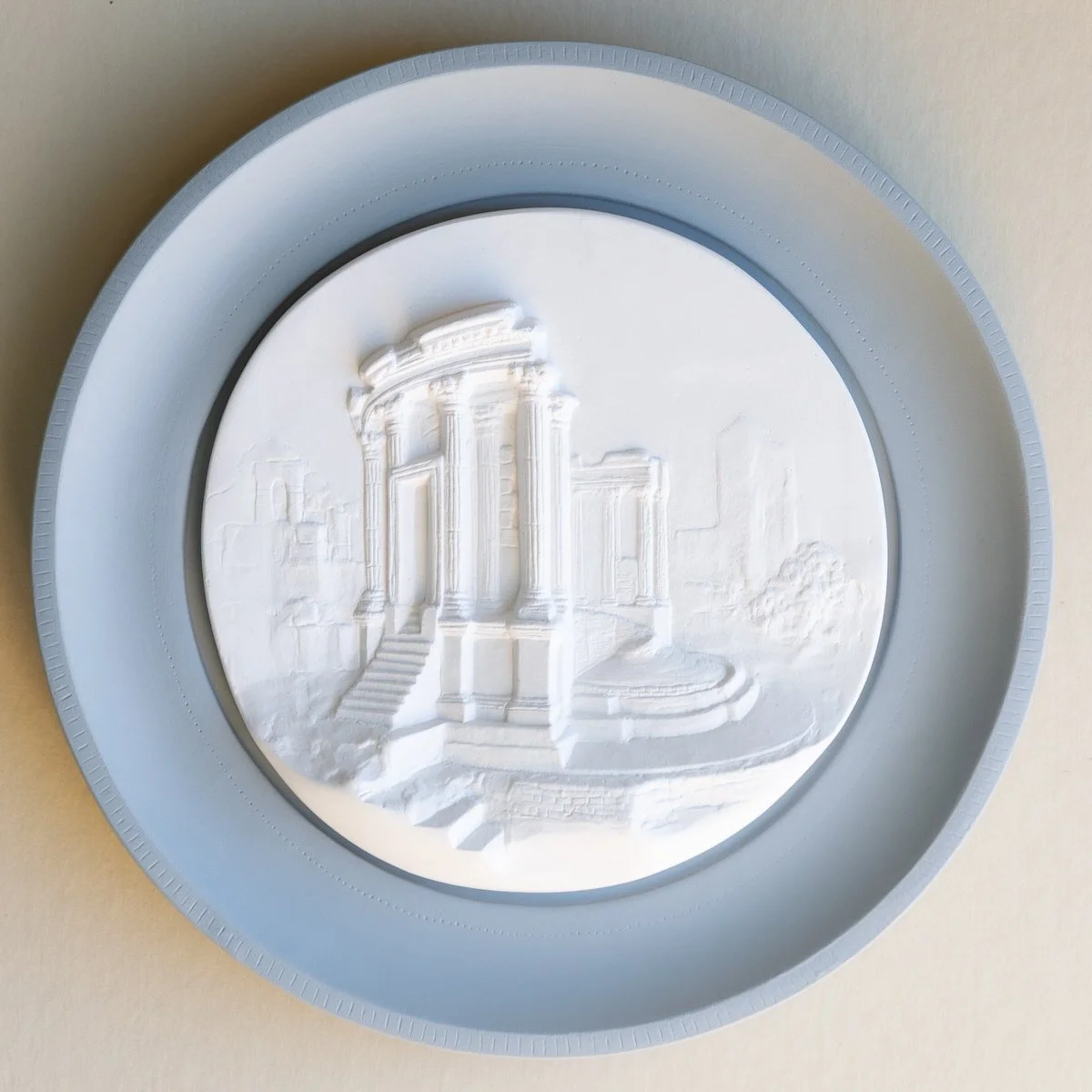 STATUETTE Dec 2025 Artist Collection-84.jpg