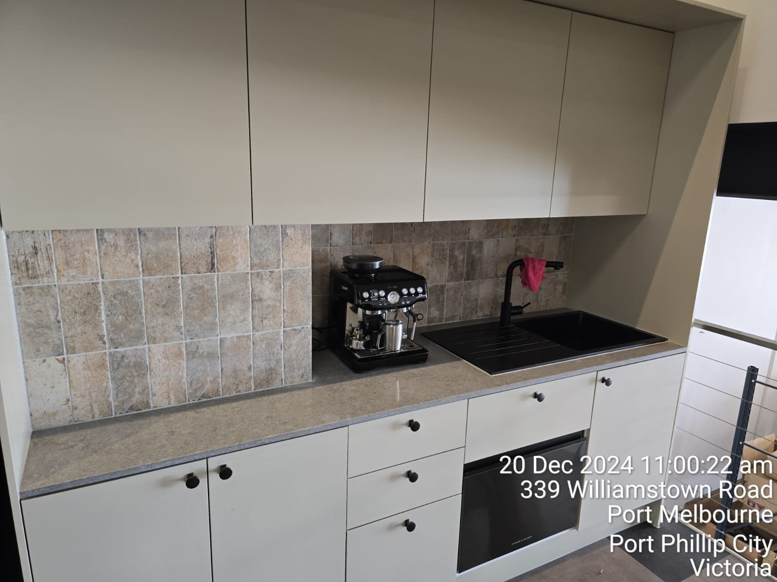 Photo - 9A - Kitchen.jpg