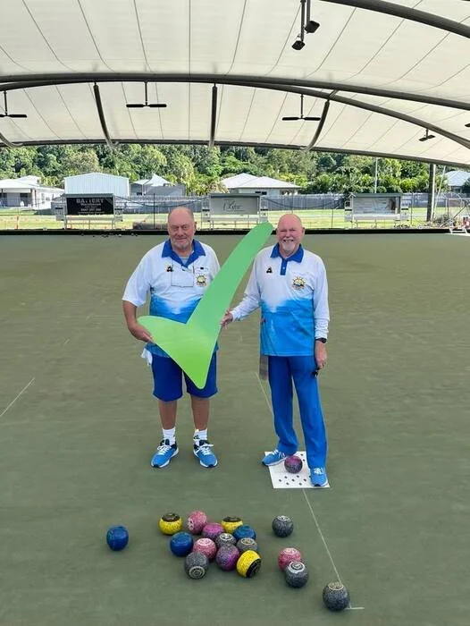 Members at Airlie Beach Bowls Club