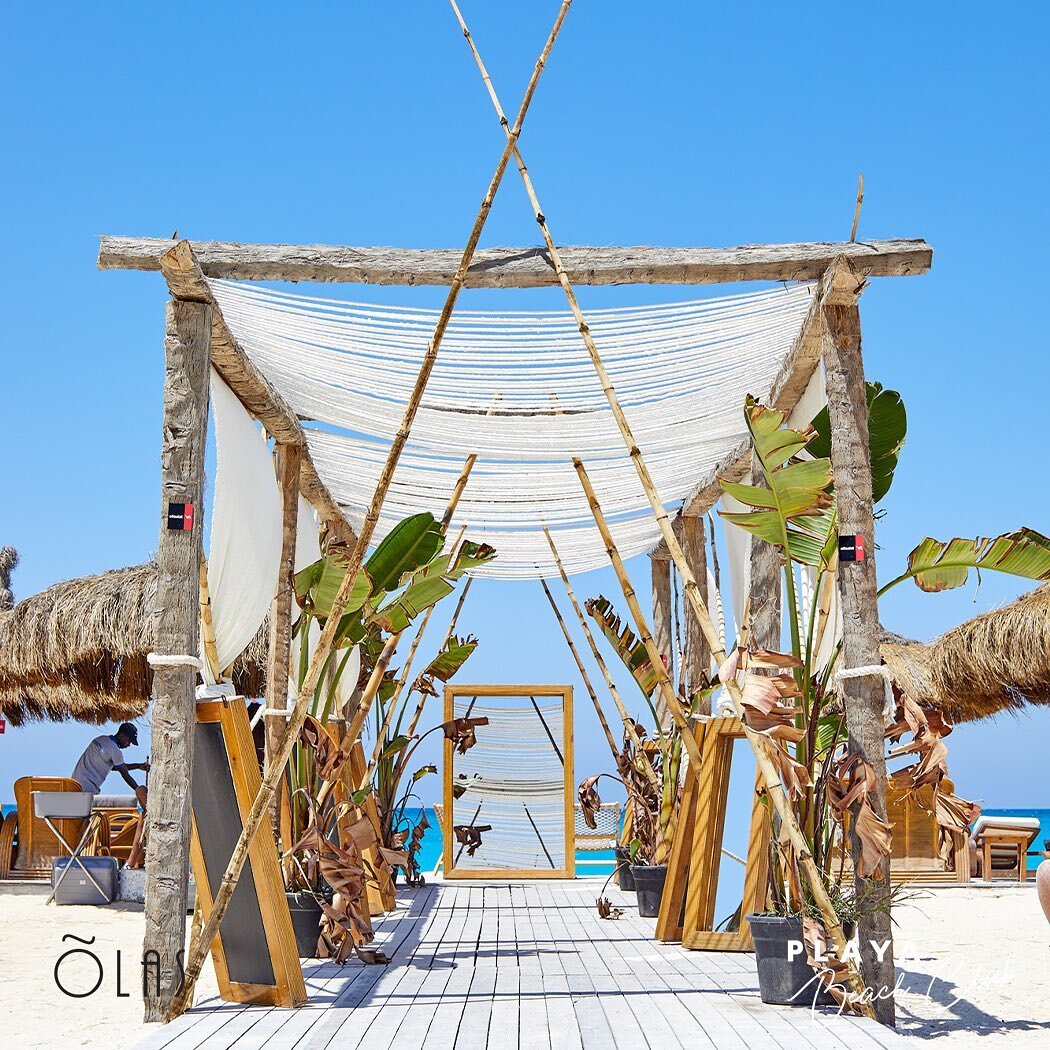 Swing all your worries away while soaking up the sun and gazing into the blue waters.