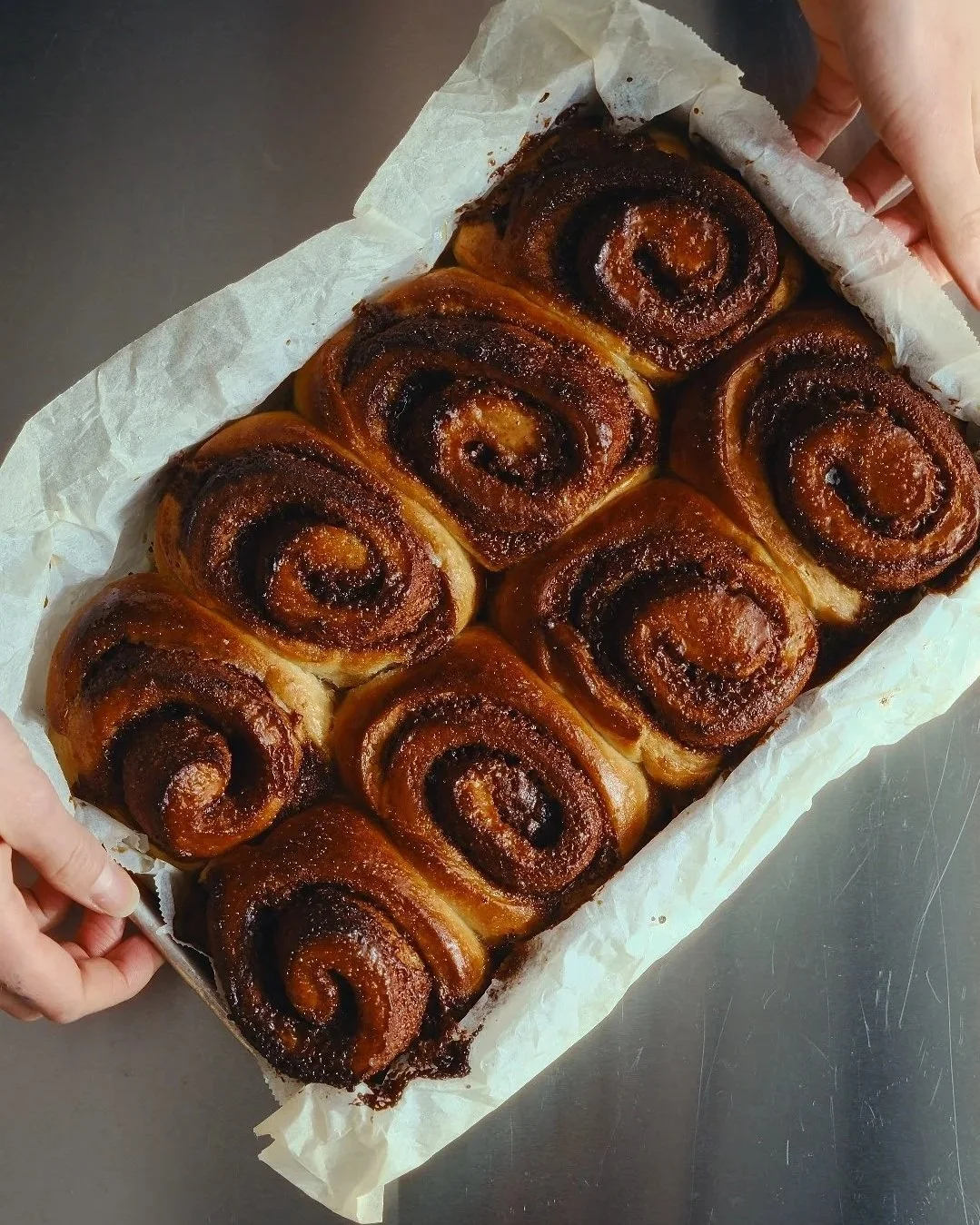 Store, svampede kanelsnegle