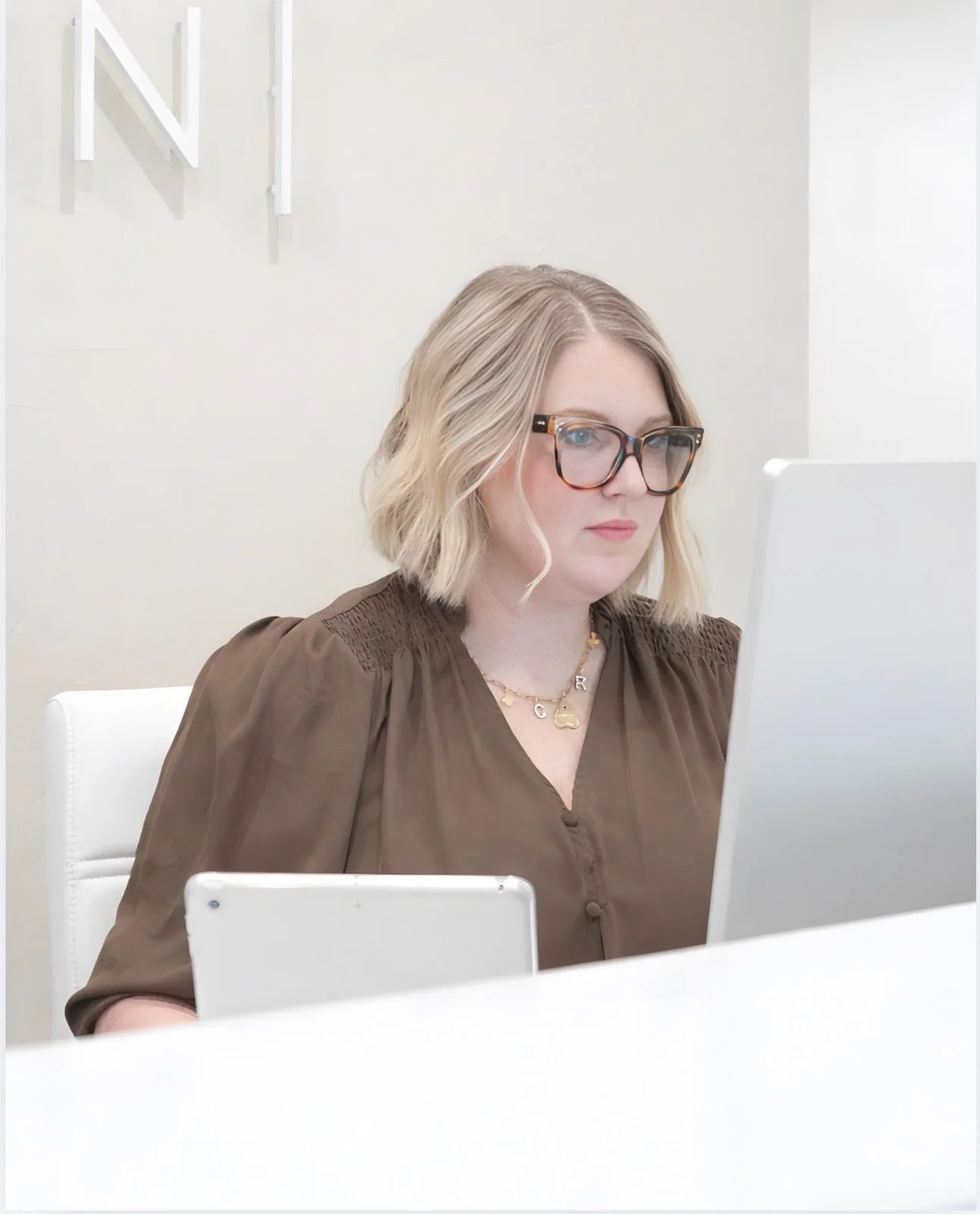 While Tennessee slows down, our front desk is fully in motion.
 ✨Gerica and our front desk team make booking effortless&mdash;so snow days turn into glow days, without you lifting a finger.

WINTER DOWNTIME POP-UP &mdash; TODAY &amp; TOMORROW 
 ❄️ 15