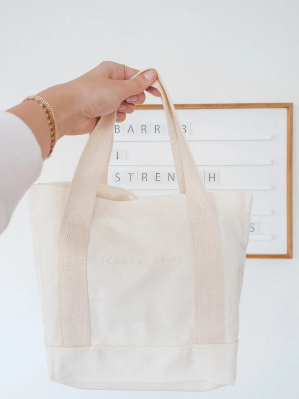 Our Pop Up at Barre3 was such an amazing time🤍 Thank you to everyone who came and made this happen! We hope you enjoyed our goodie bags and exclusive deals! Don&rsquo;t forget to redeem your special offers with us! Give us a call at (615) 630-2994 o