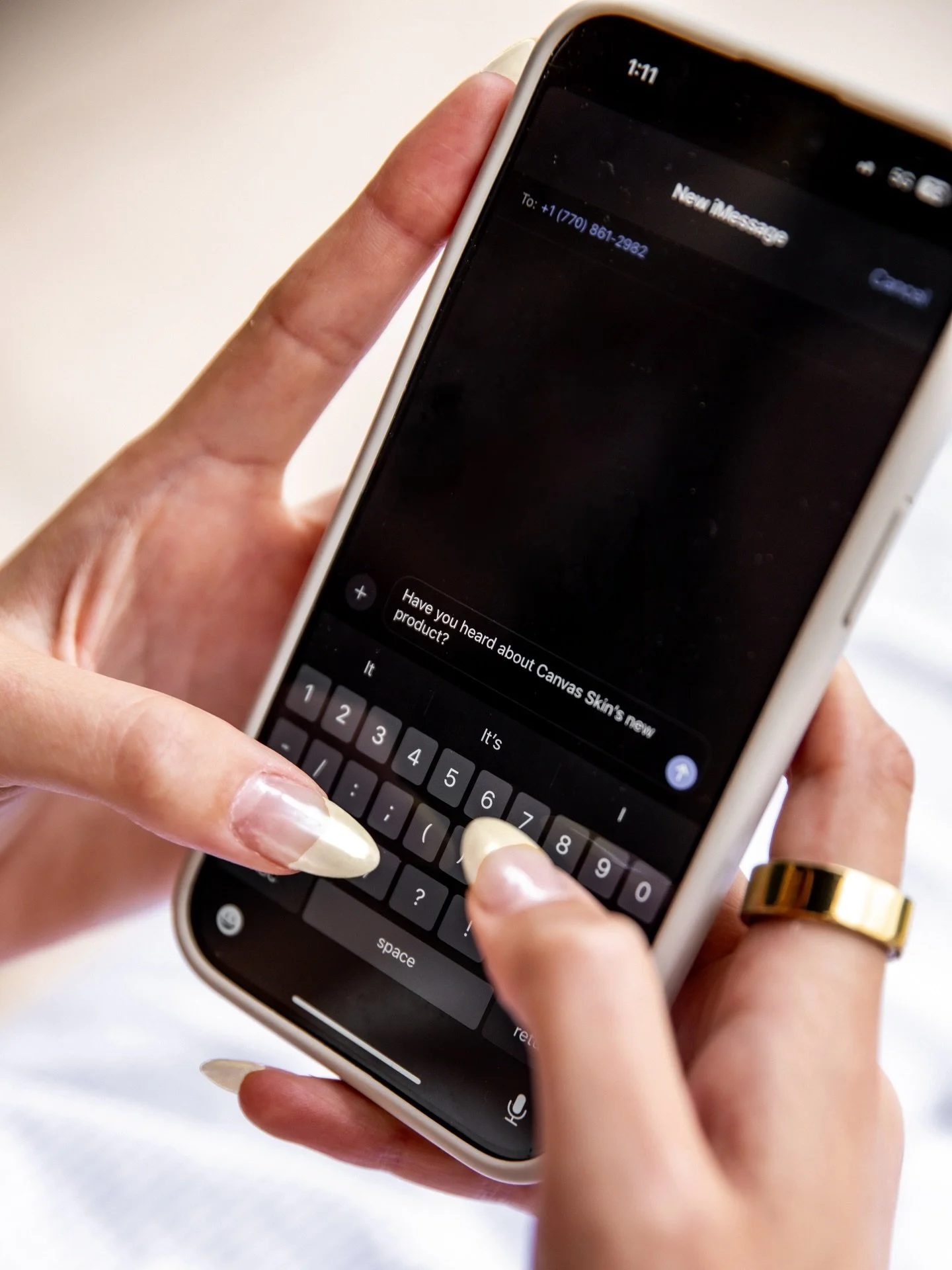 Your routine is about to get an upgrade. A silky new product designed for radiant, luminous skin is coming soon.🥛

#canvasskin #canvasskinnashville #canvasskinbrentwood #brentwoodtn #nashvilletennessee