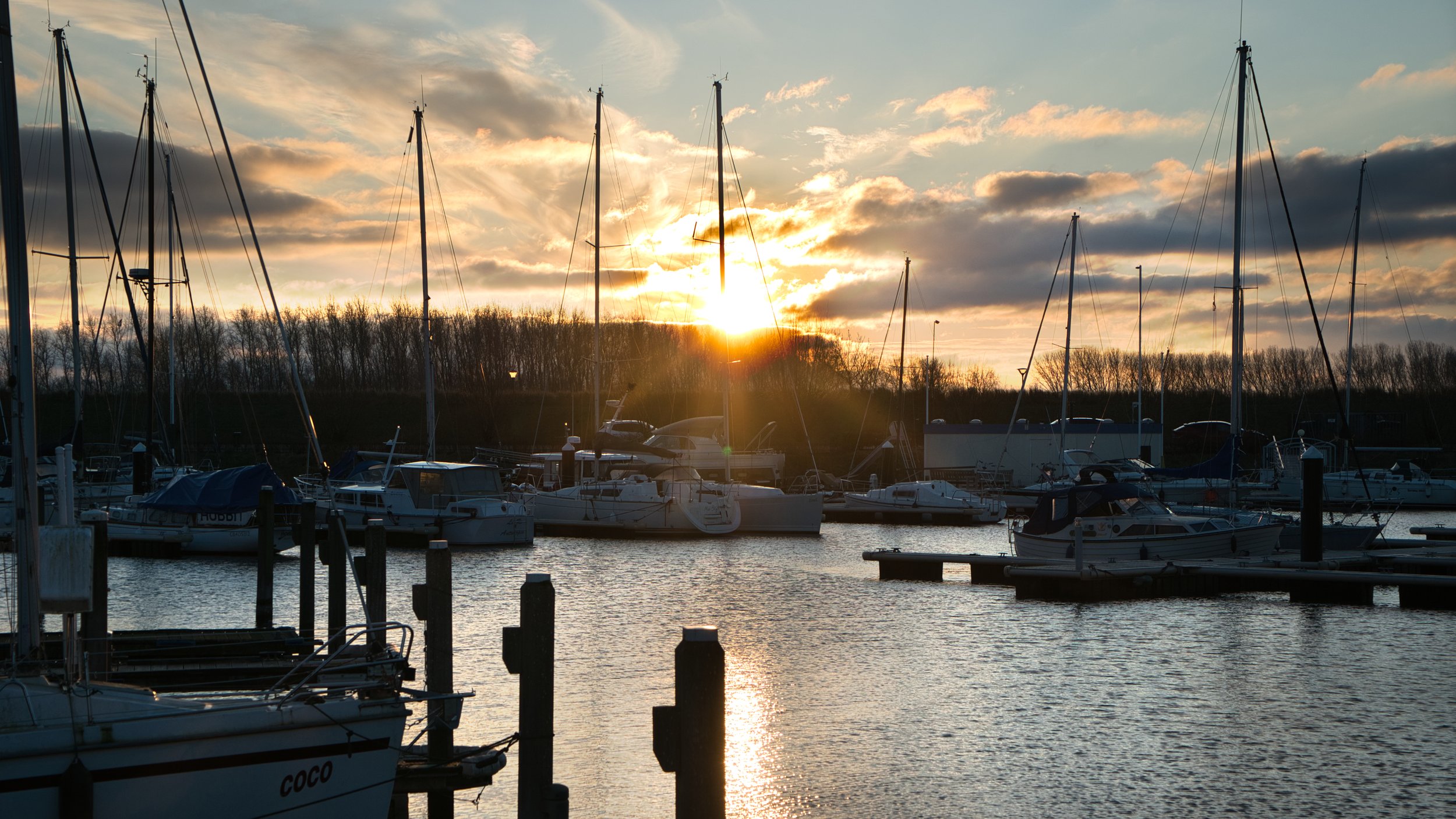 Het mooie uitzicht op de haven.