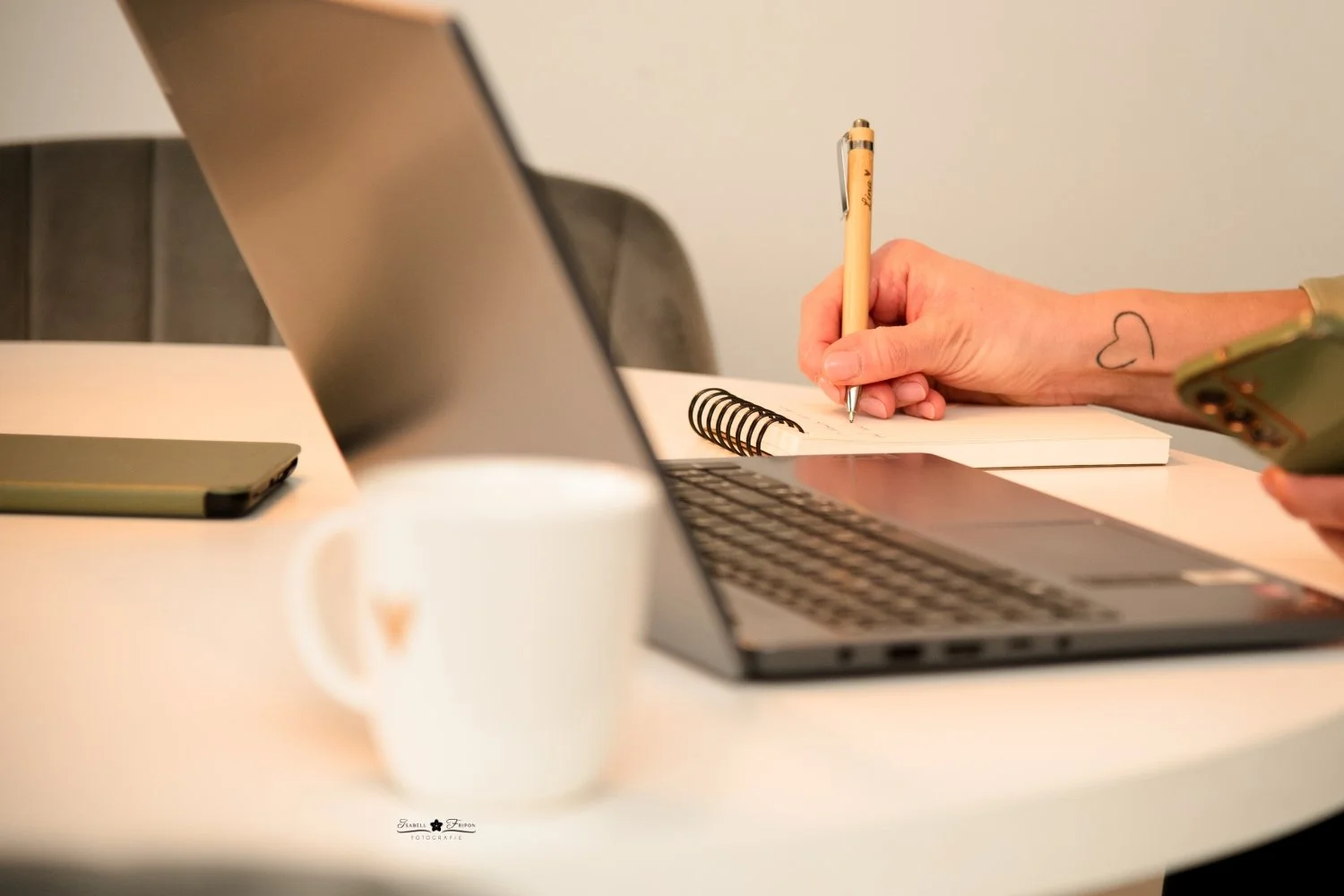 Business Fotograf aus Wedel in deiner Nähe, Firmen und für Unternehmen Fotograf in Wedel, Blankenese, Hamburg und Umgebung