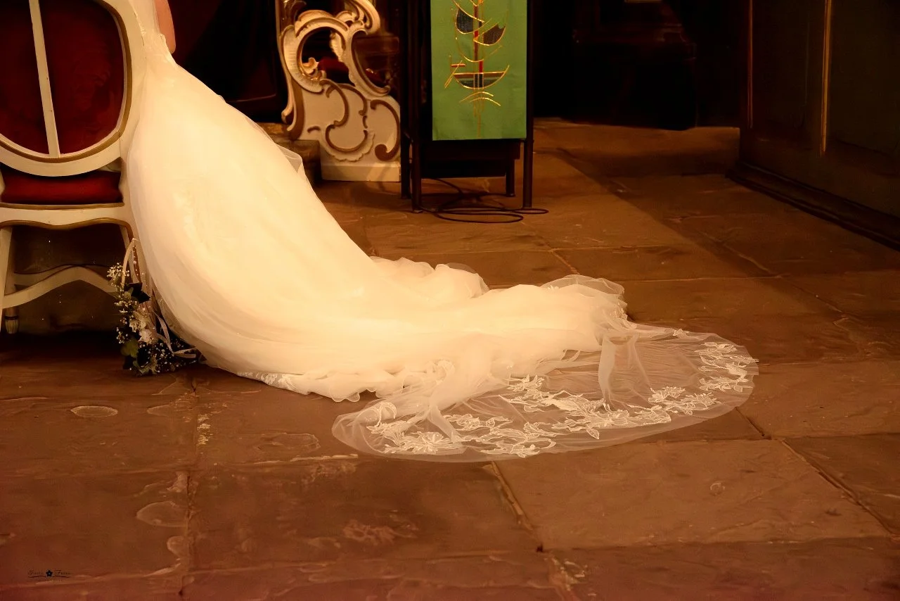 Hochzeitsfotograf in Wedel, Fotograf an der Elbe, Pinneberg Kirche Hochzeit.jpg