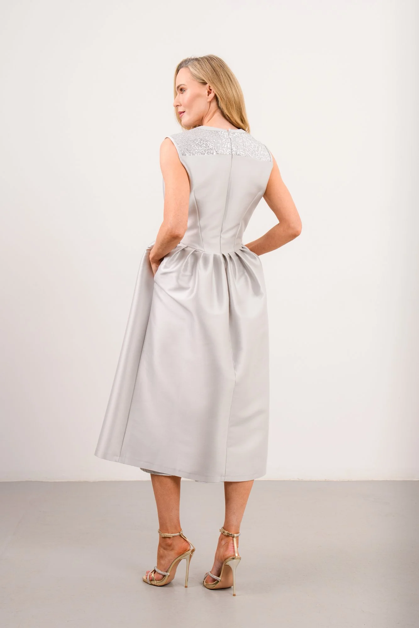 Jenny €419 (3).jpg