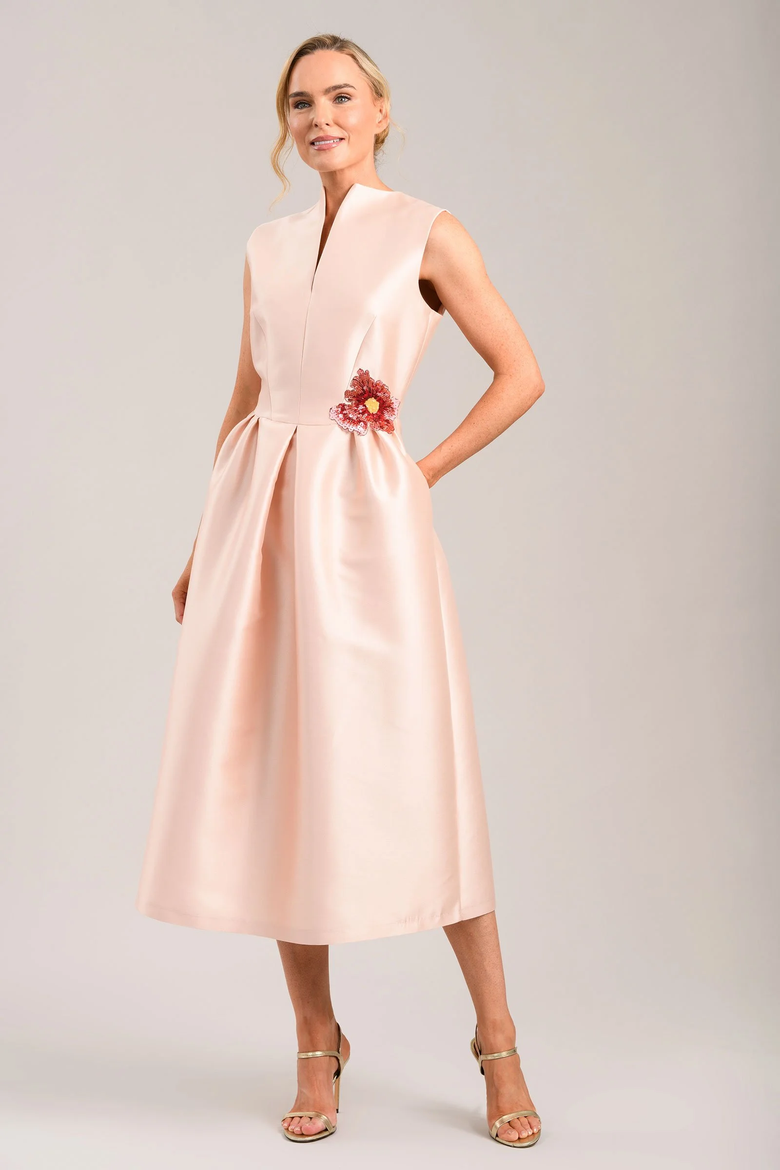 Victoria-Soft-Pink-Taffeta-Dress-€419-(3).jpg