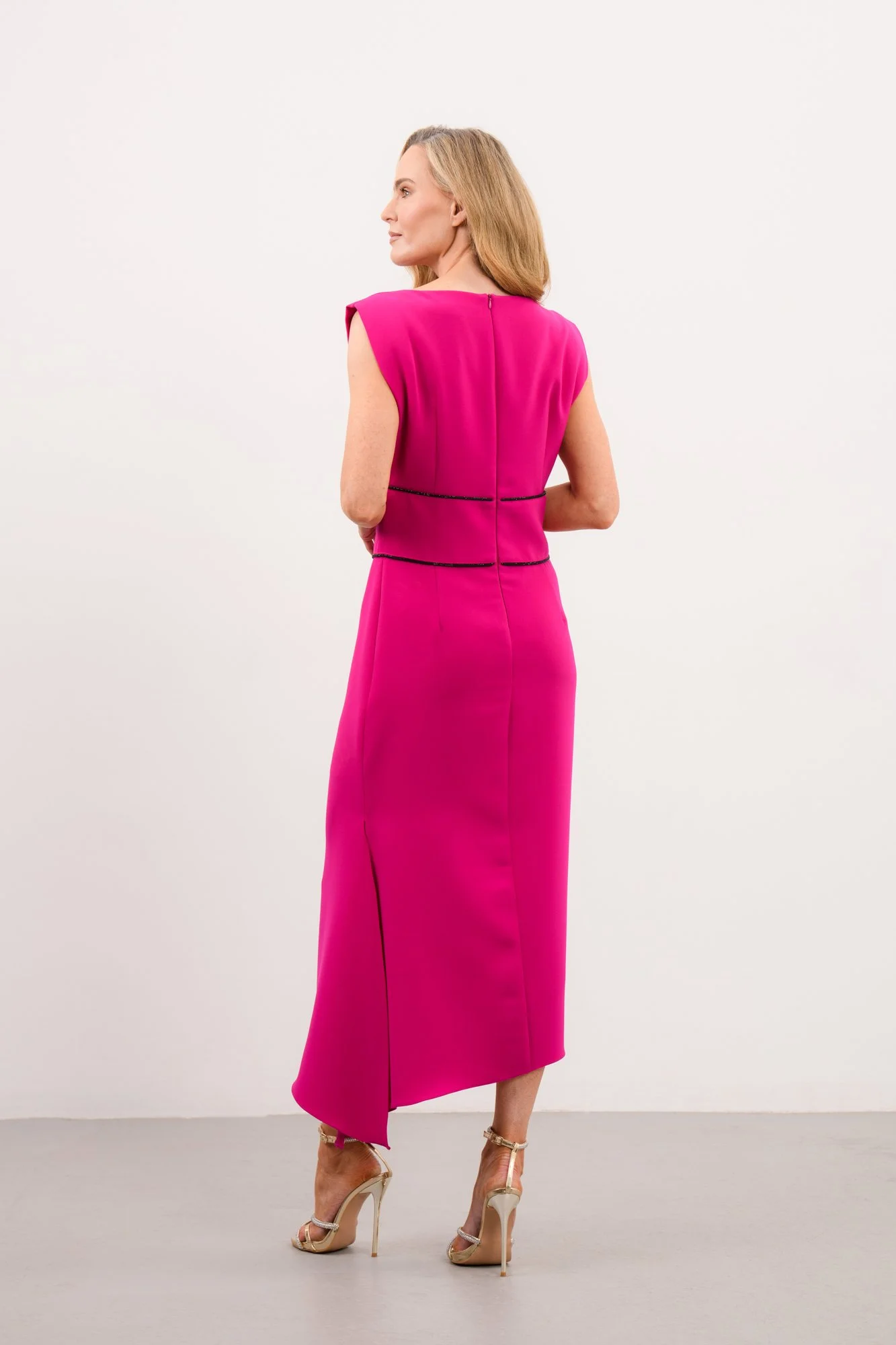 Adelle €324 (3).jpg