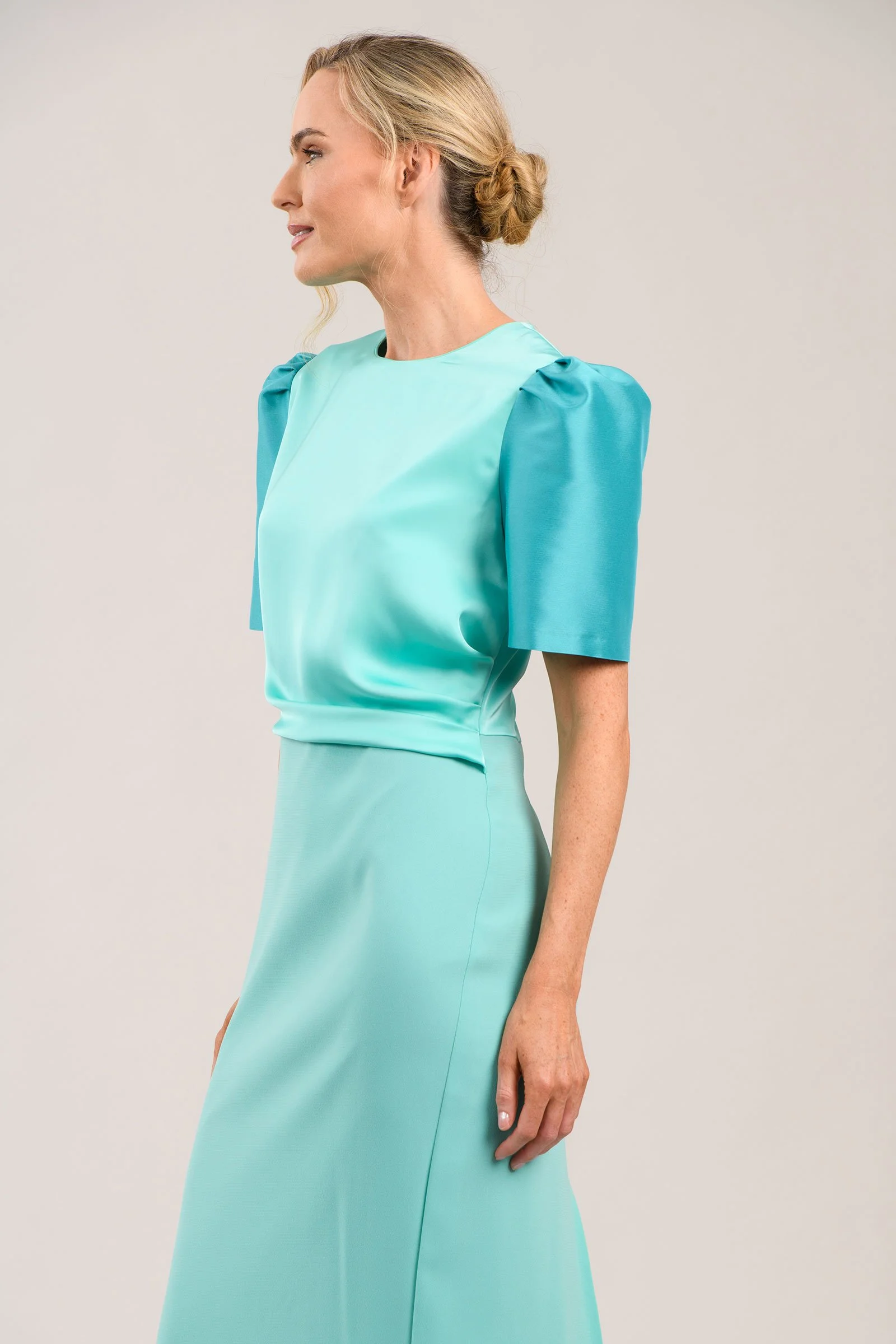 Mermaid-Aqua-Dress-€324-(1).jpg