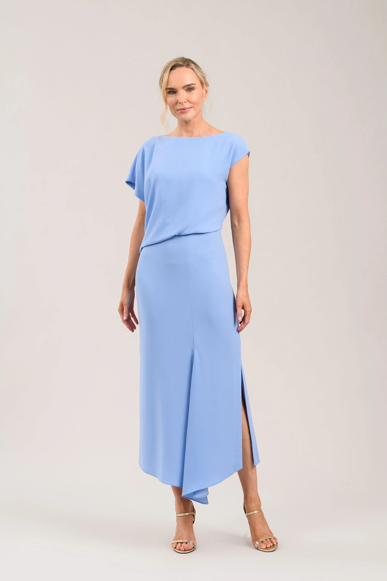 Ania Dress in ciel blue