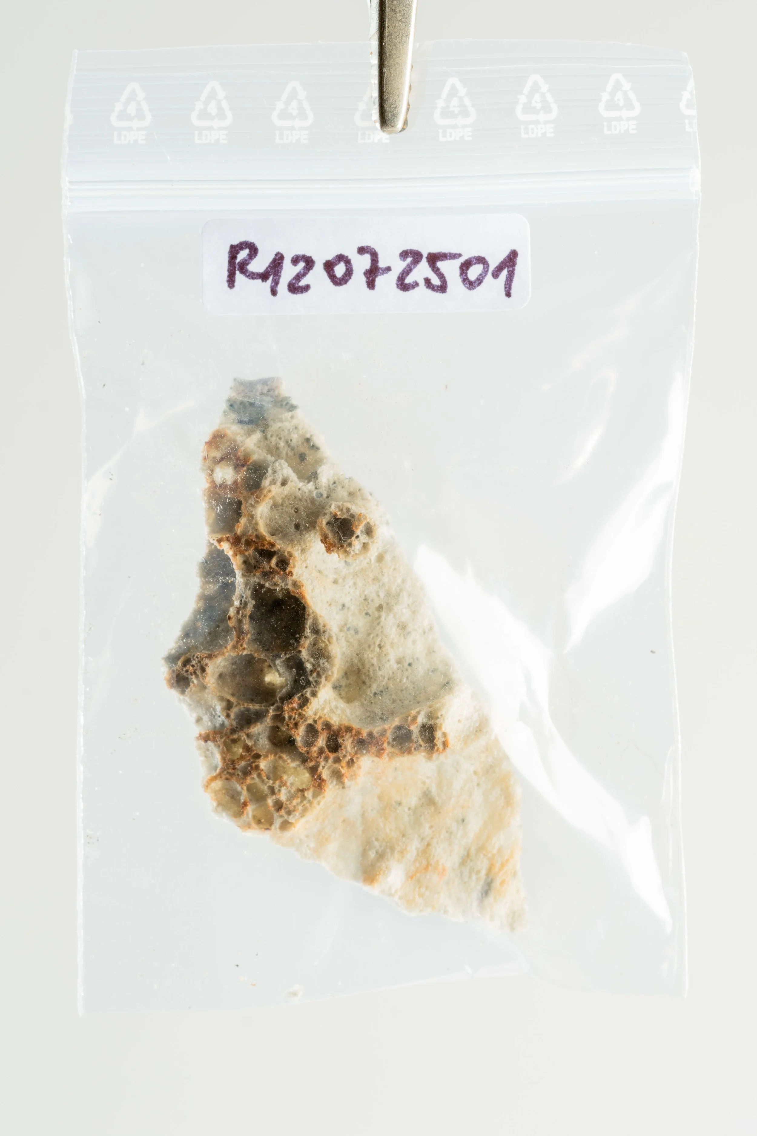 Disintegrated body, detail - sculpture (12).jpg