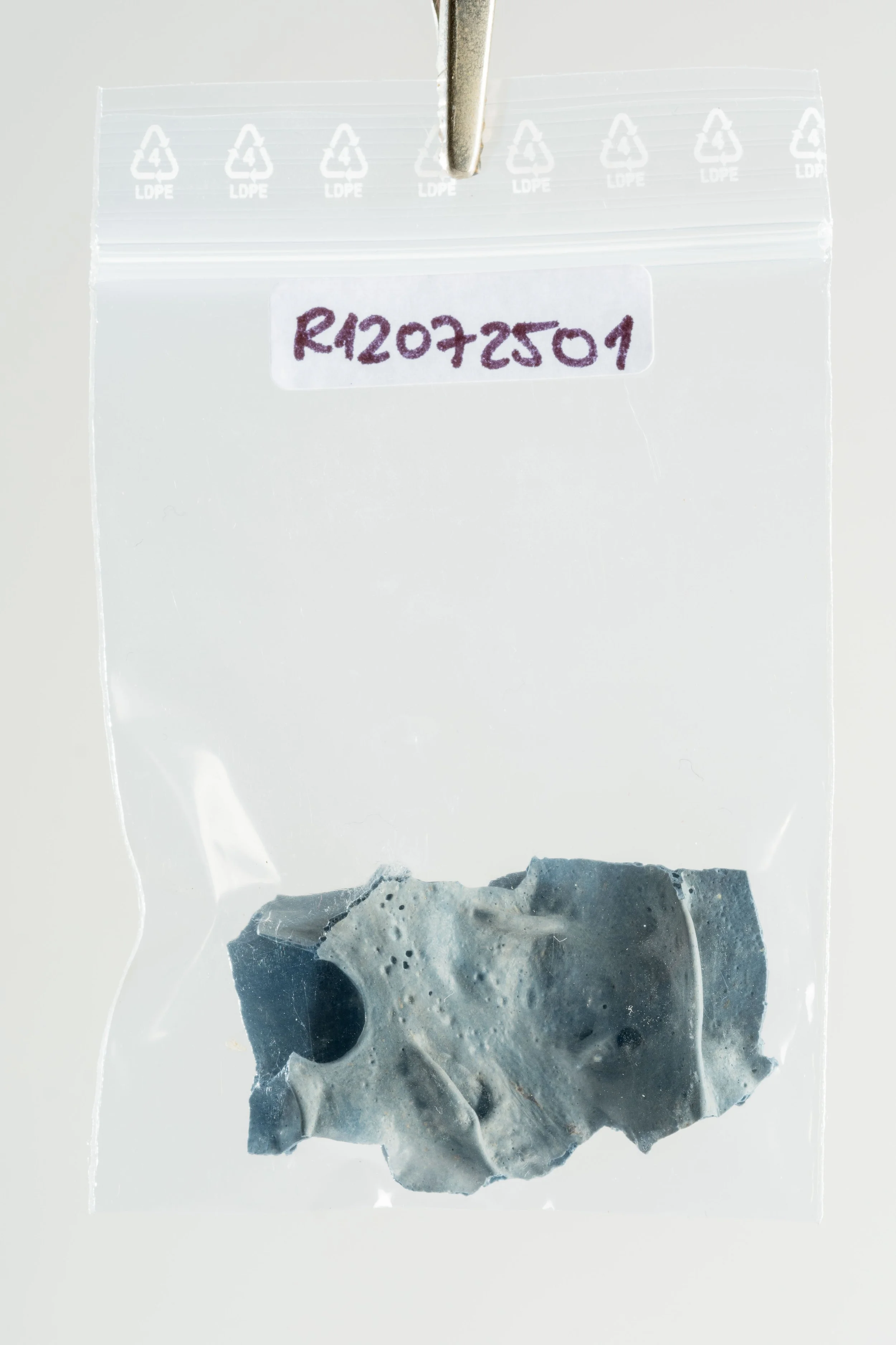 Disintegrated body, detail - sculpture (1).jpg