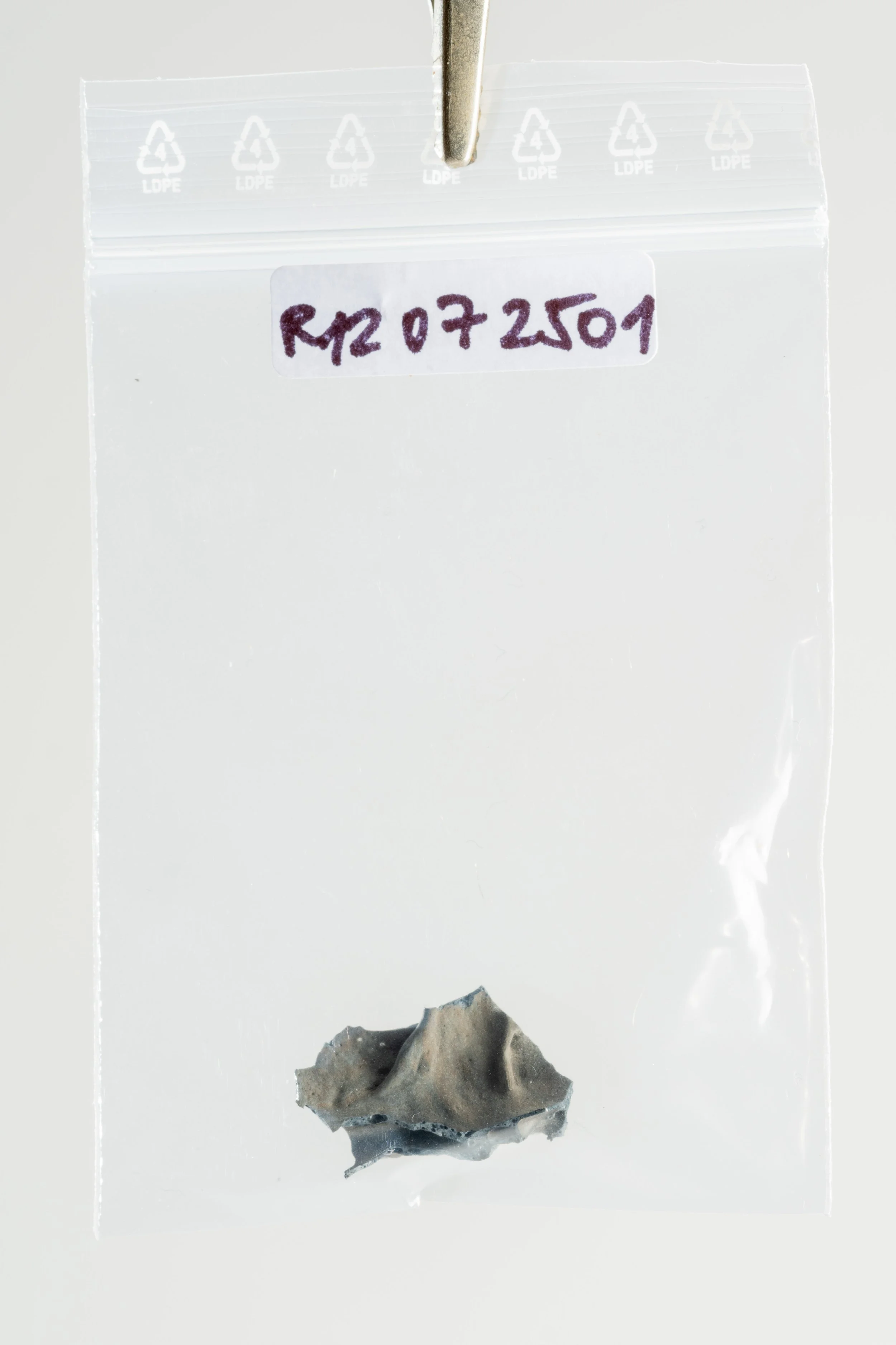 Disintegrated body, detail - sculpture (21).jpg