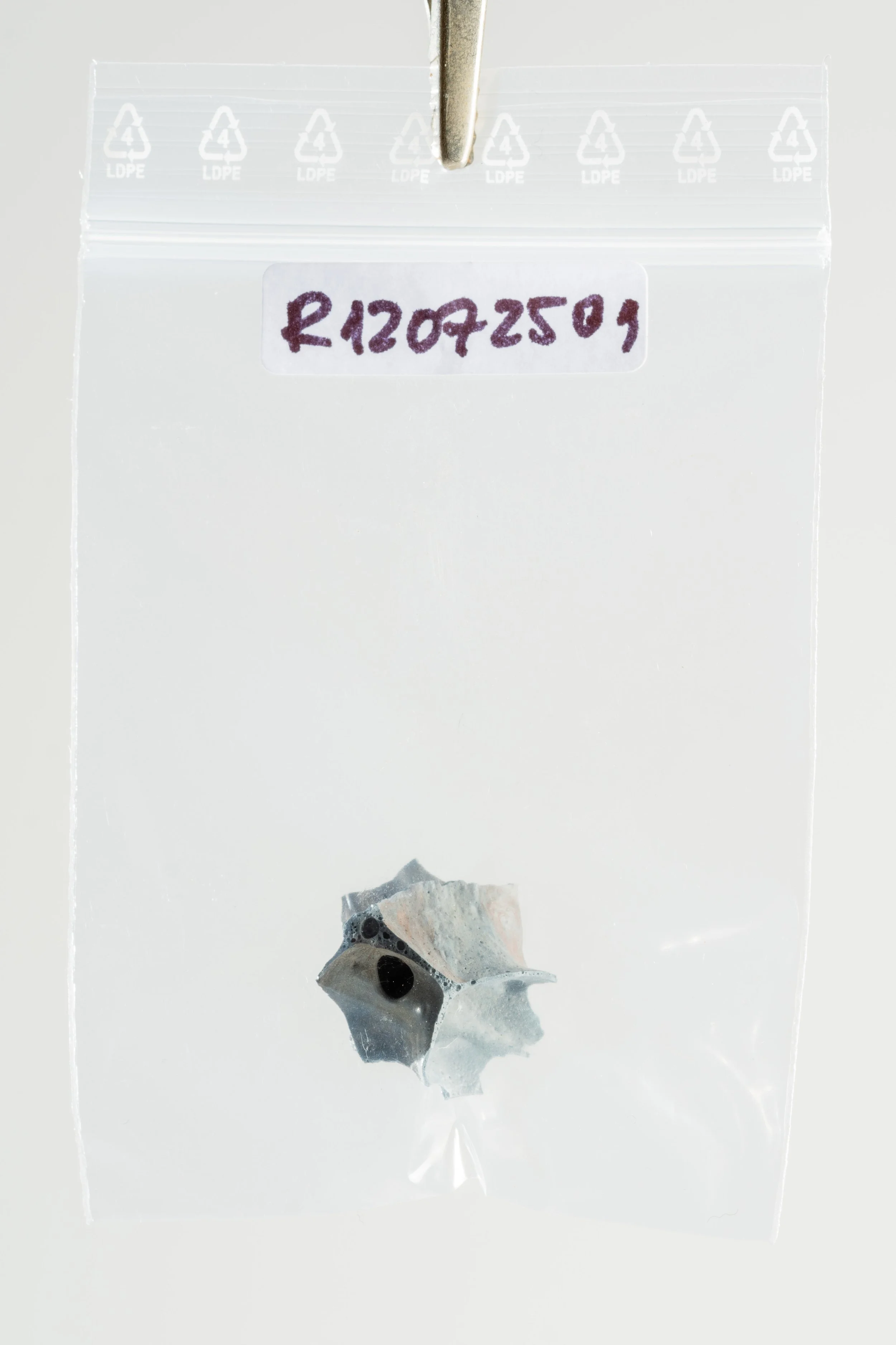 Disintegrated body, detail - sculpture (22).jpg