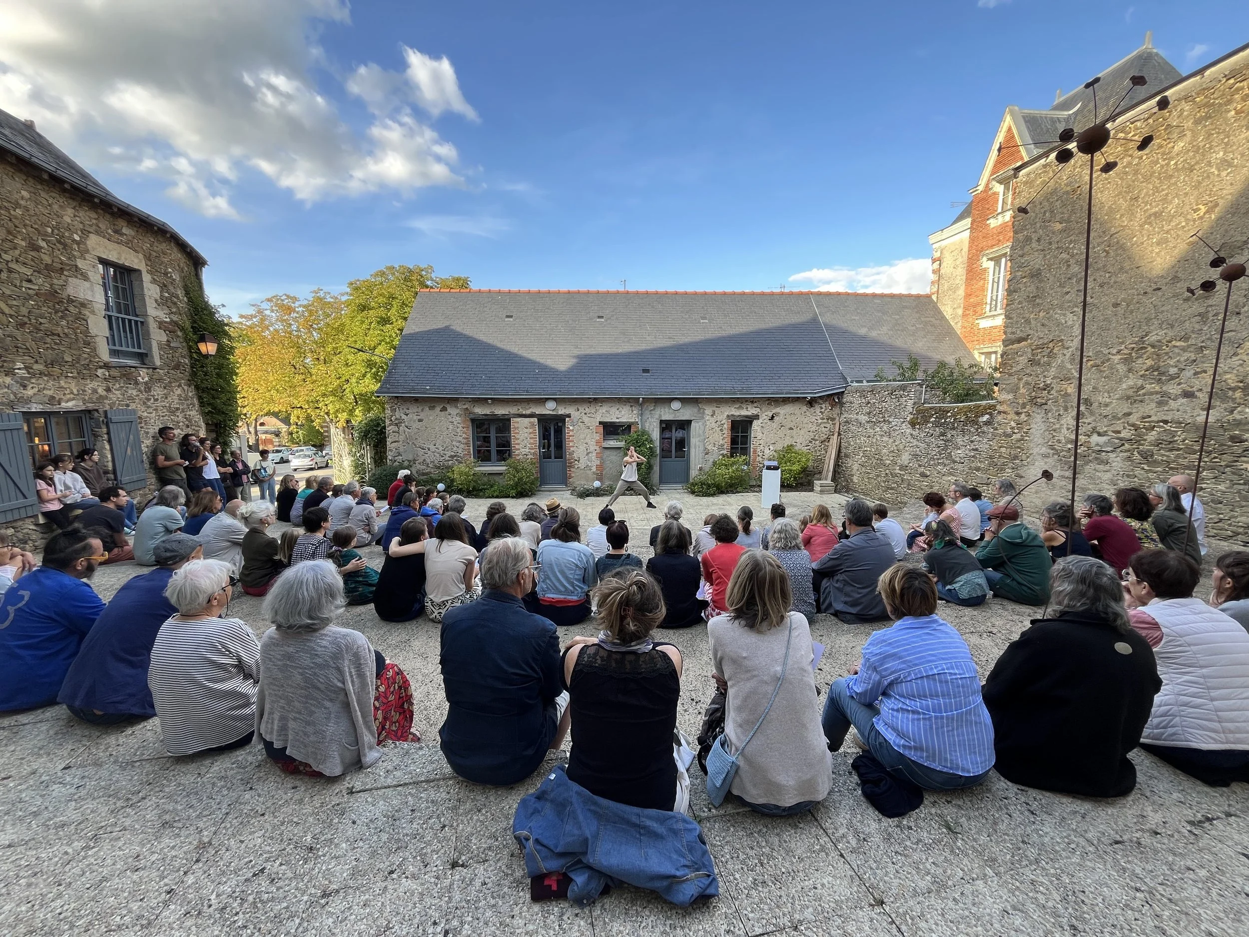 Portrait / Paysage : vernissage Village d'Artistes
