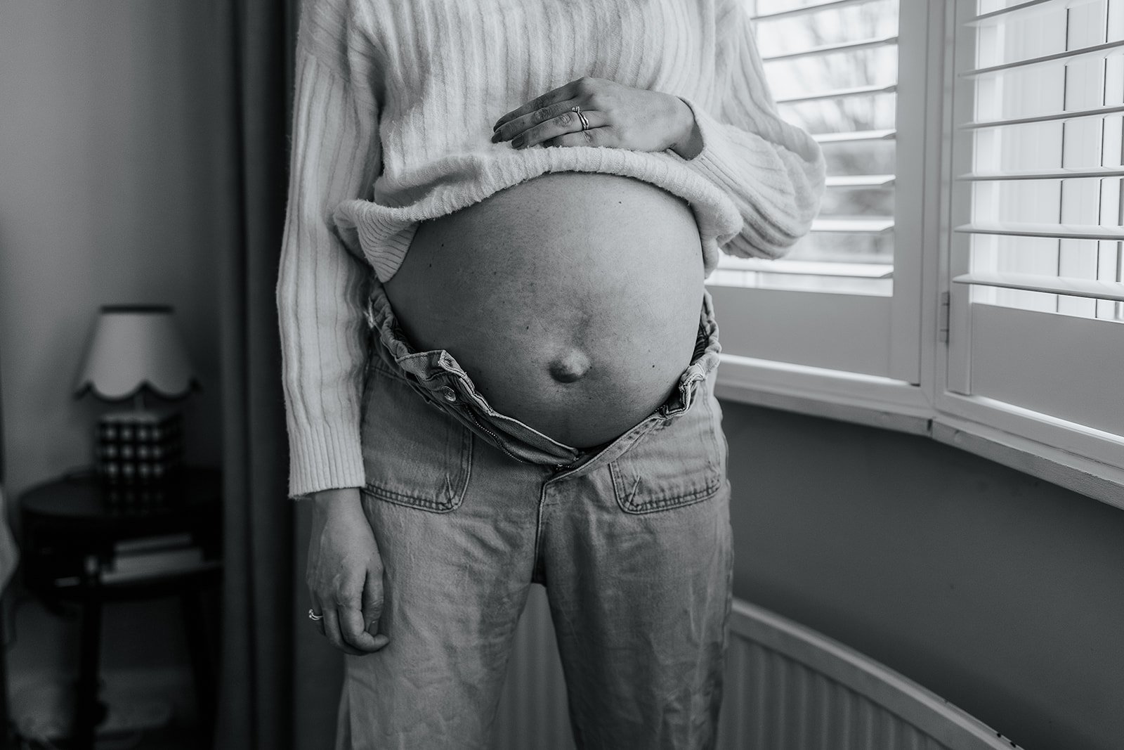 maternity jeans.jpg