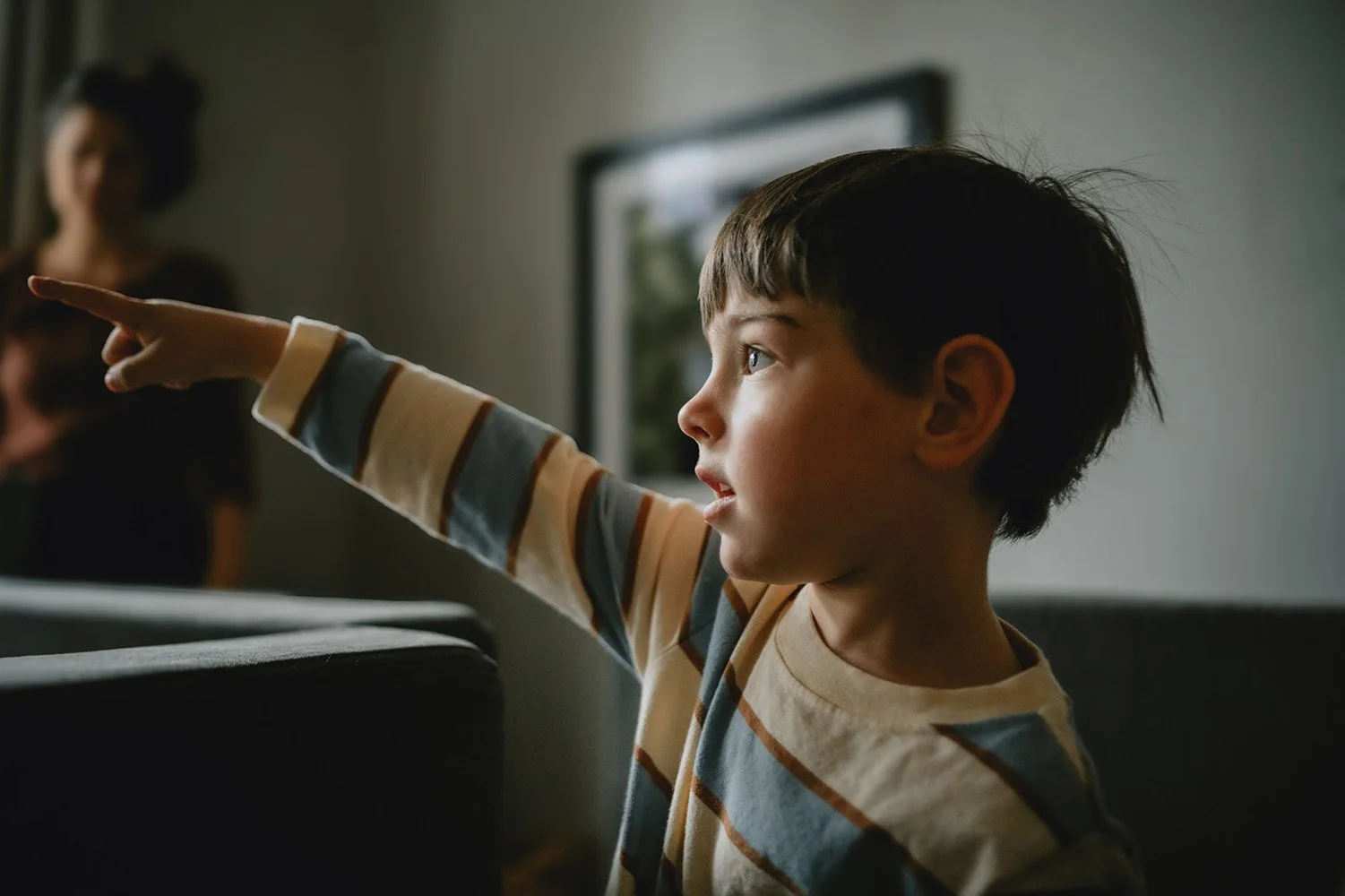 cinematic-warm-in-home-family-photography.jpg
