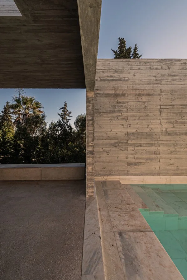 Casa-Kaan-Algarve-Brutalist-Villa-13.jpg