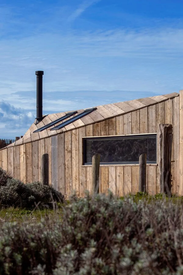 reclaimed-materials-garden-studio-east-sussex-7.jpg