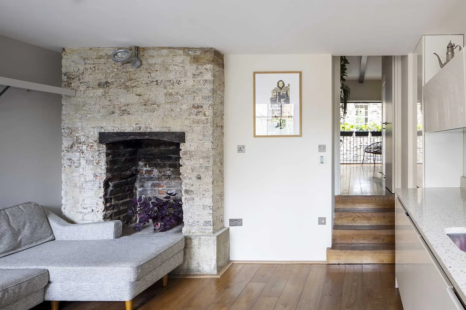 DOMstay-London-Rental-Old-Street-2-Bedroom-Apartment-14.jpg