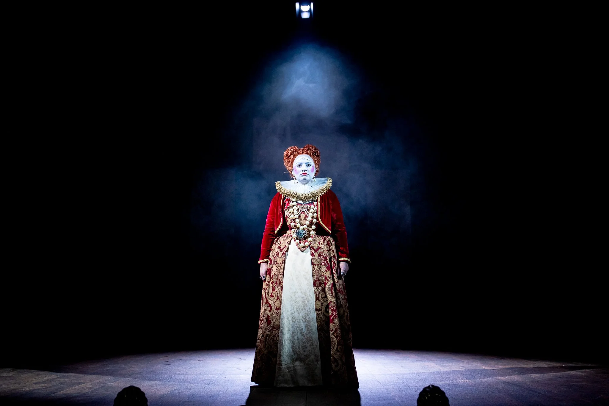The Glove Thief — Alex Musgrave Lighting Design