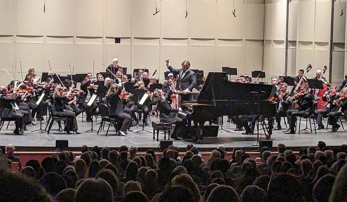 Thank you, Phoenix! On short notice, I stepped in for the wonderful Eric Lu to perform the Schumann Piano Concerto with the @phoenixsymphony. A terrific and absolutely musically fulfilling weekend was had with @matthewkasperconductor and @titoconduct