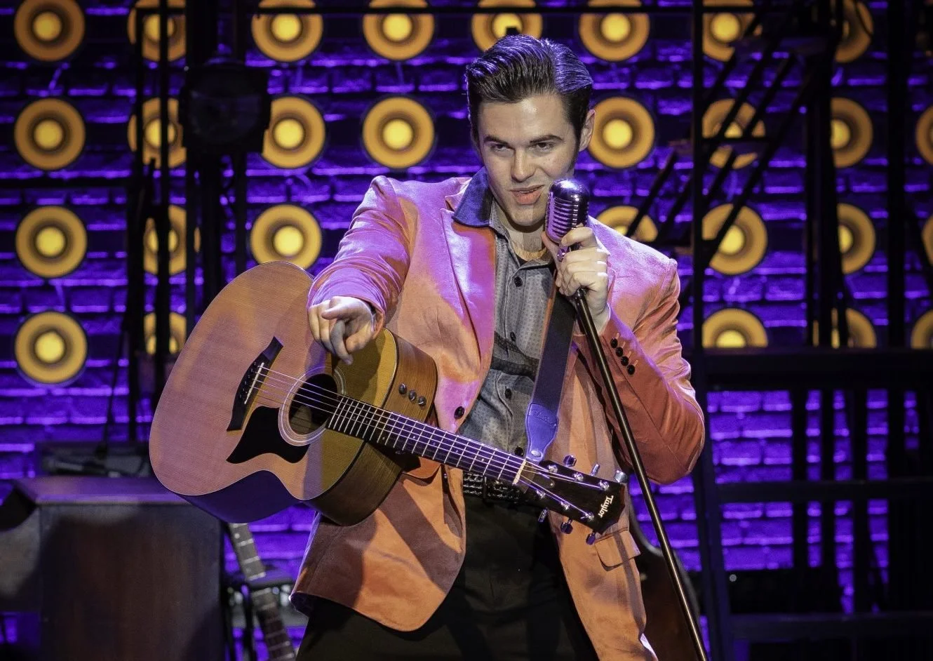 Joe Caskey as Elvis