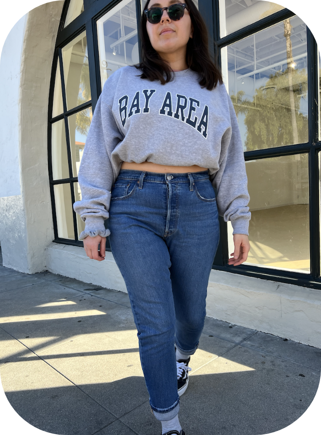 7 WAYS TO TUCK IN YOUR OVERSIZED TOPS  styling thrifted oversized tees,  sweaters, & sweatshirts 