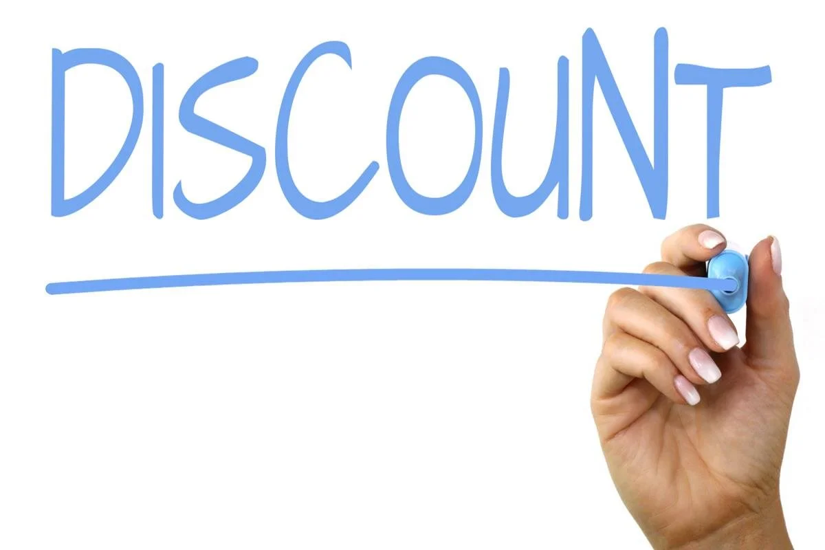 If You Give a Discount to a Parent, Can You Deduct It?