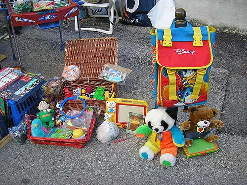 Can Parents Deduct Toys Given to You as a Charitable Contribution?