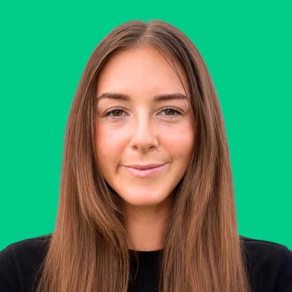 Eden, marketing manager at local marketing company in Redding