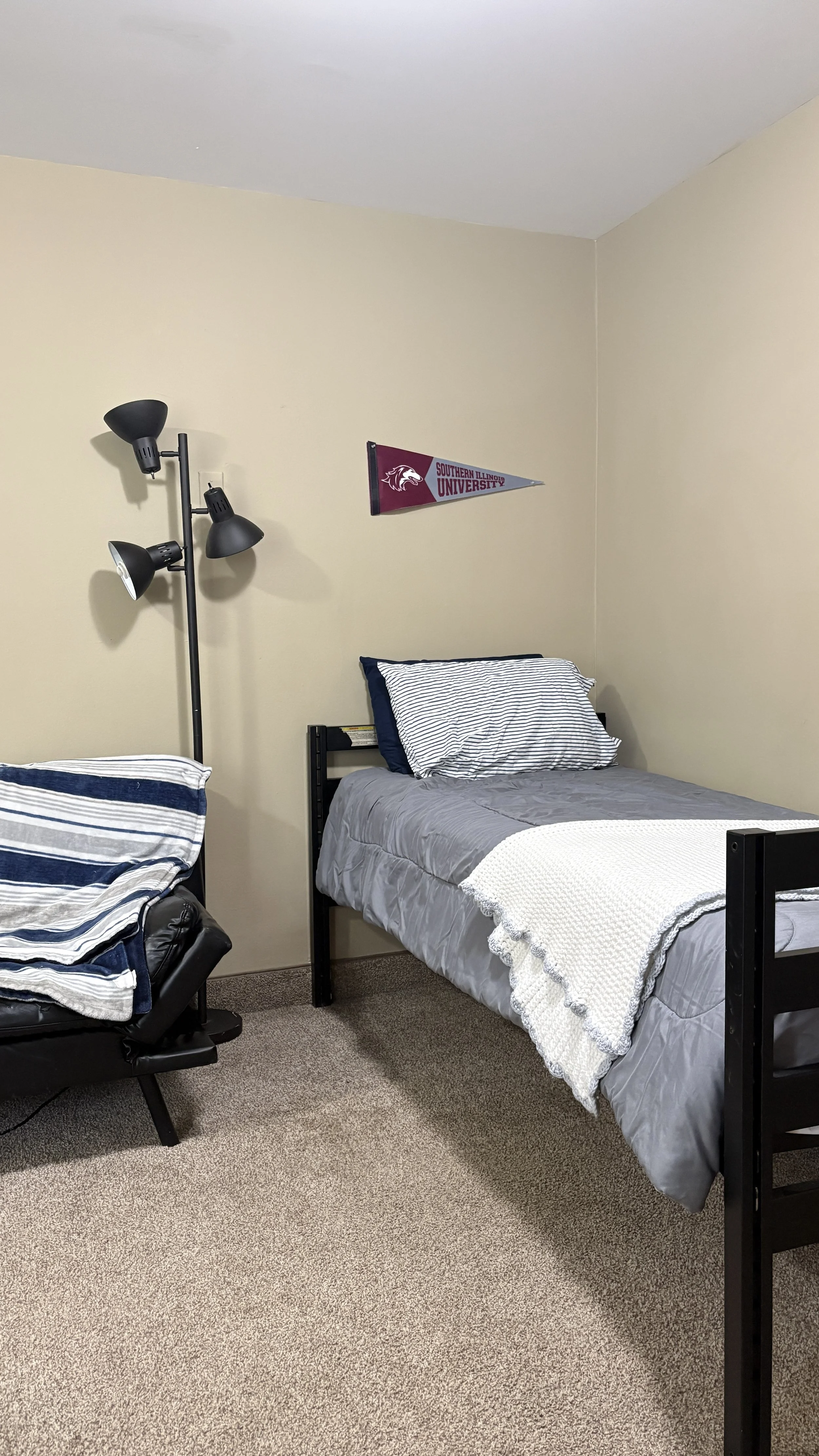 luxury private suite bed.jpeg