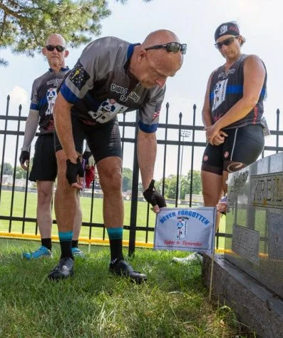 Jeff Honoring Survivor on 2022 Ride.jpg