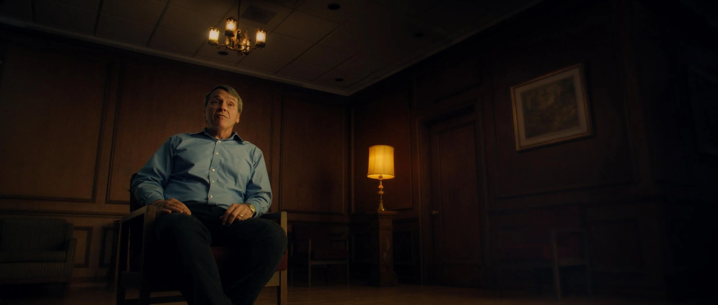 FrankBourassa - still - Division Couleur - Olivier Seguin Dang - 2023_3.14.1_(Facebook).jpg